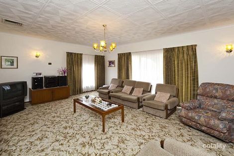 Property photo of 14 Sproxton Way Embleton WA 6062