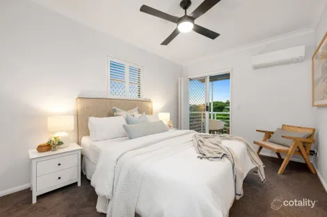 Property photo of 24/96 Norman Crescent Norman Park QLD 4170