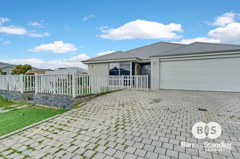 Property photo of 12 Hazelgrove Crescent Millbridge WA 6232
