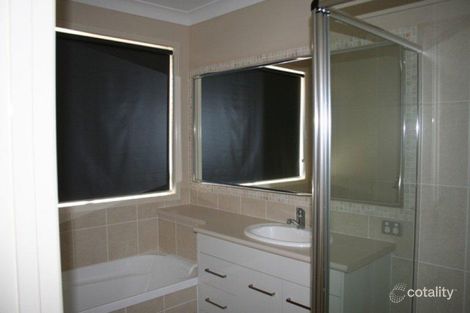 Property photo of 10 Berghofer Drive Oakey QLD 4401