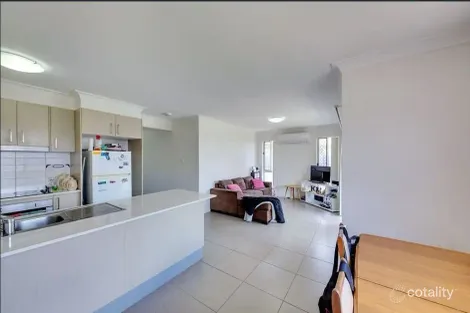 Property photo of 2/1 Geary Court Caboolture QLD 4510