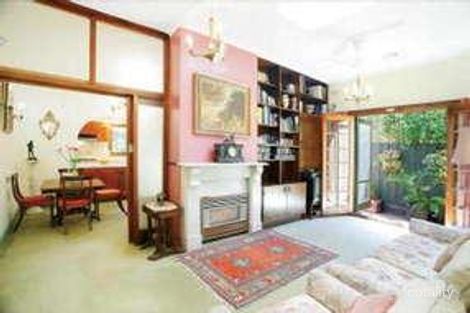 Property photo of 2 Eileen Street Armadale VIC 3143