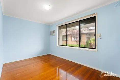 Property photo of 4/41-43 James Street St Albans VIC 3021