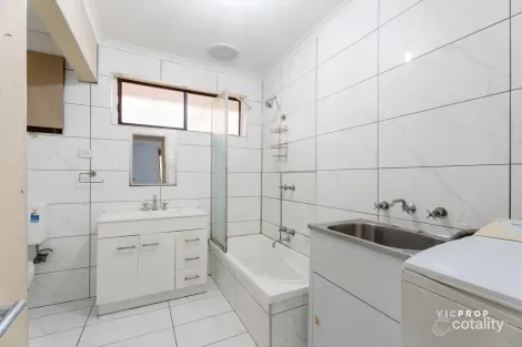 Property photo of 4/41-43 James Street St Albans VIC 3021