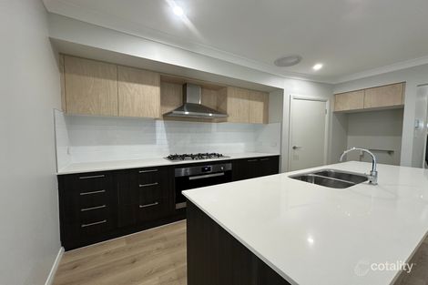 Property photo of 27 Summit Street Stream Hill NSW 2526