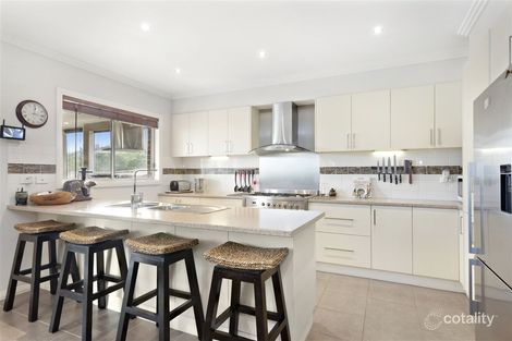 Property photo of 13 Jondarvan Drive Mernda VIC 3754