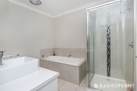 Property photo of 10/18A Emmett Street Golden Square VIC 3555