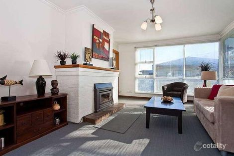 Property photo of 106 Gordons Hill Road Lindisfarne TAS 7015