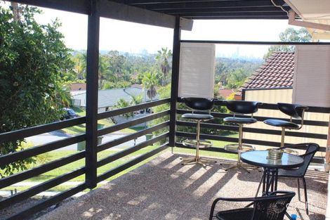 Property photo of 6 Leesa Court Highland Park QLD 4211