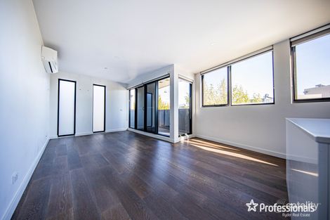 Property photo of 101/184 The Esplanade Caroline Springs VIC 3023