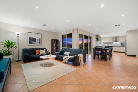 Property photo of 8 Tuthill Place Calwell ACT 2905