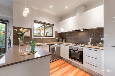 Property photo of 32 Cumberland Road Pascoe Vale South VIC 3044
