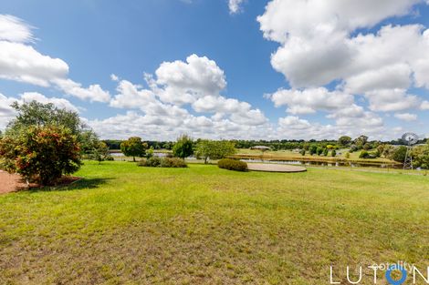 Property photo of 3 Angus Place Murrumbateman NSW 2582