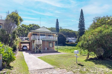 16 Marine Dr, Fingal Bay, NSW 2315