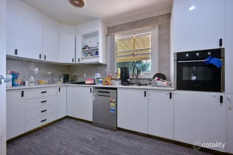 Property photo of 18 Campbell Street Whyalla Stuart SA 5608