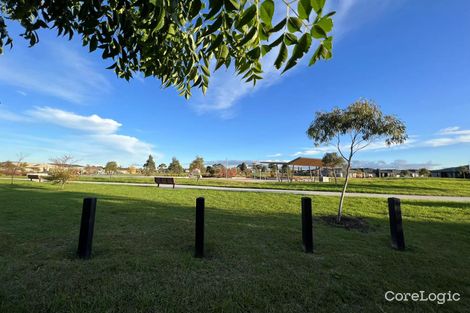 Property photo of 50 Spirit Boulevard Cranbourne East VIC 3977