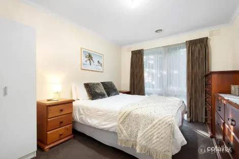 Property photo of 6 Norham Court Berwick VIC 3806