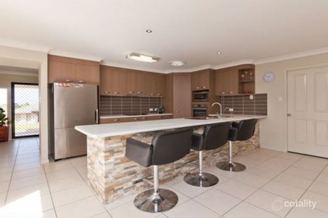 Property photo of 7 Glenveagh Place Kallangur QLD 4503