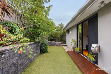 Property photo of 6 Bernard Street Doreen VIC 3754