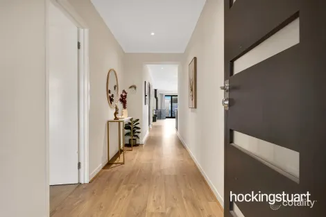 Property photo of 6 Whitebark Street Wollert VIC 3750