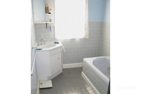 Property photo of 10 Basingstoke Place Hebersham NSW 2770