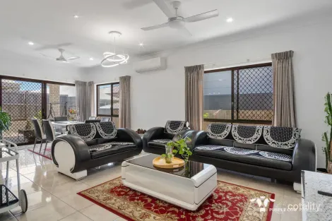 Property photo of 10 Brampton Crescent Springfield Lakes QLD 4300