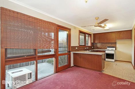 Property photo of 2/26 Cullis Parade Bayswater VIC 3153
