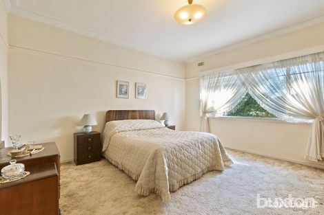 Property photo of 18 Draper Street McKinnon VIC 3204