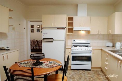 Property photo of 28 Clota Avenue Box Hill VIC 3128