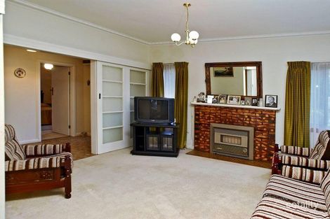 Property photo of 28 Clota Avenue Box Hill VIC 3128