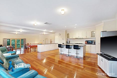 Property photo of 10 Greenhill Rise Ringwood North VIC 3134