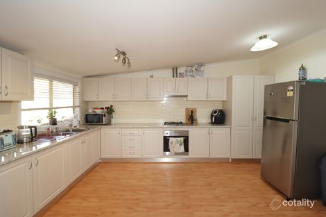 Property photo of 3-5 Vaux Lane Cowra NSW 2794
