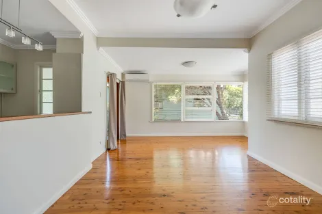 Property photo of 7 Francis Street North Toowoomba QLD 4350