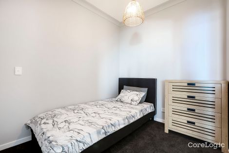 Property photo of 402/41 Harbour Town Drive Biggera Waters QLD 4216