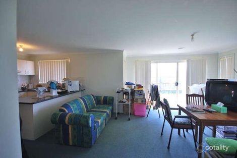 Property photo of 27 Miralie Way Cranbourne West VIC 3977