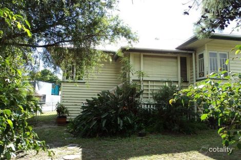 2 Mountjoy Tce, Wynnum, QLD 4178