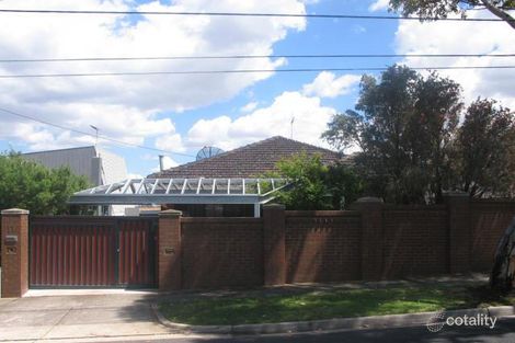 Property photo of 17 Springhall Parade Pascoe Vale South VIC 3044