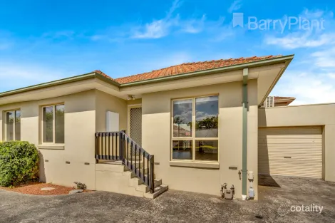 2/132 St Vigeons Rd, Reservoir, VIC 3073