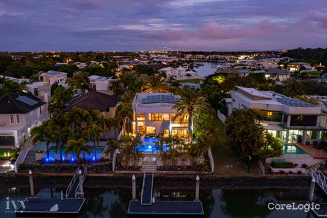 Property photo of 8056 Riverside Drive Hope Island QLD 4212