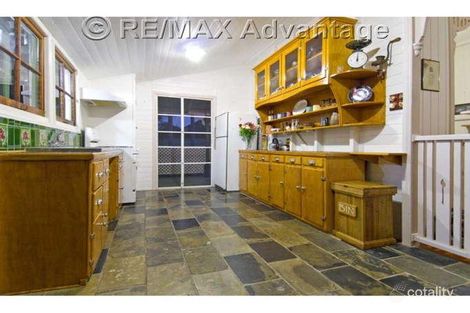 Property photo of 39 Allen Street Wynnum QLD 4178