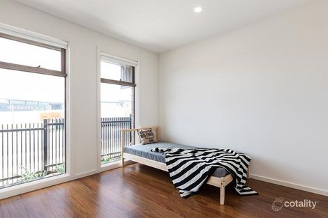 Property photo of 69 Copernicus Crescent Bundoora VIC 3083