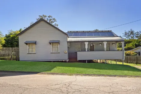 24 Mary St, Blackstone, QLD 4304