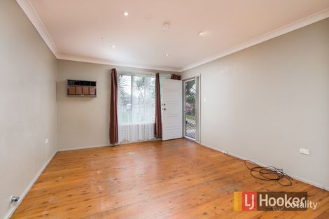 Property photo of 34 Jindalla Crescent Hebersham NSW 2770