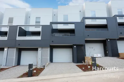 16 CAMEO CRES, SOUTH MORANG, VIC 3752