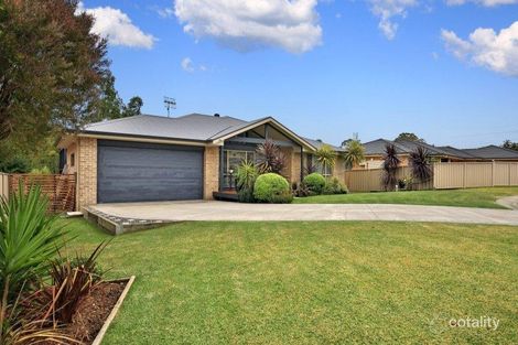 Property photo of 16 Rouken Glen Drive West Nowra NSW 2541
