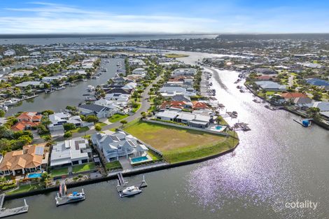 10 North Pnt, Banksia Beach, QLD 4507