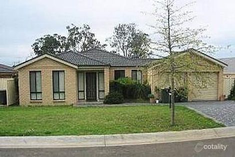 Property photo of 10 Chapman Circuit Currans Hill NSW 2567