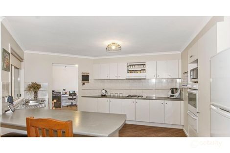 Property photo of 11 Osborne Way Wallan VIC 3756