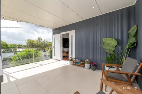 Property photo of 38 Chingford Street Chermside West QLD 4032