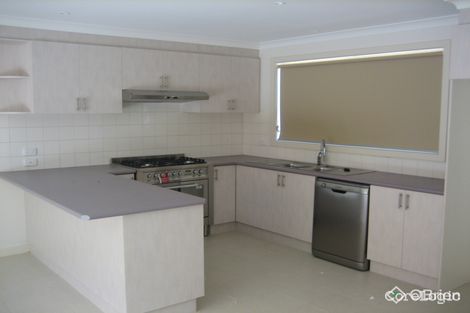 Property photo of 1/23 Farnborough Way Berwick VIC 3806